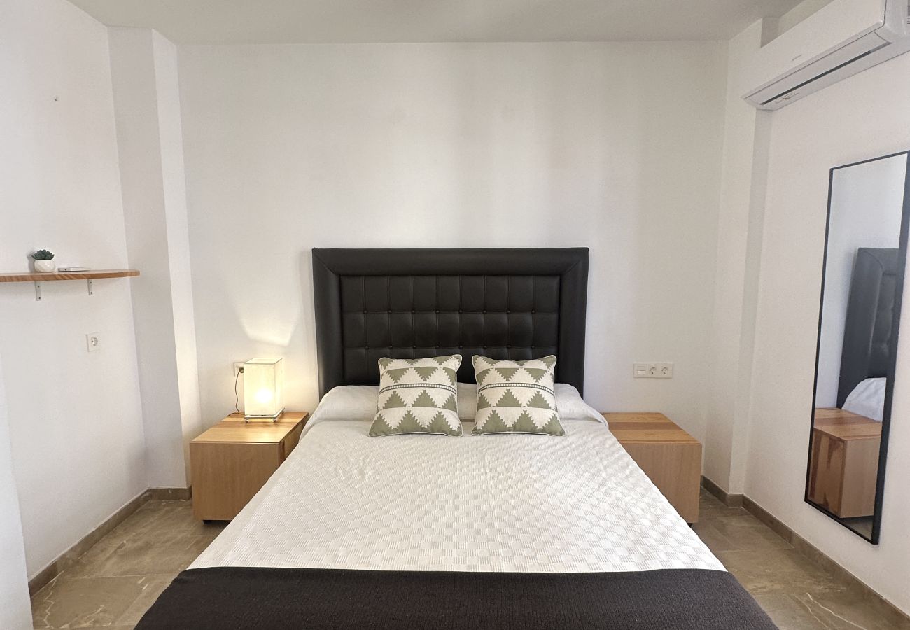 Apartamento en Granada - Q - COLCHA 5 - 3 IZQUIERDA