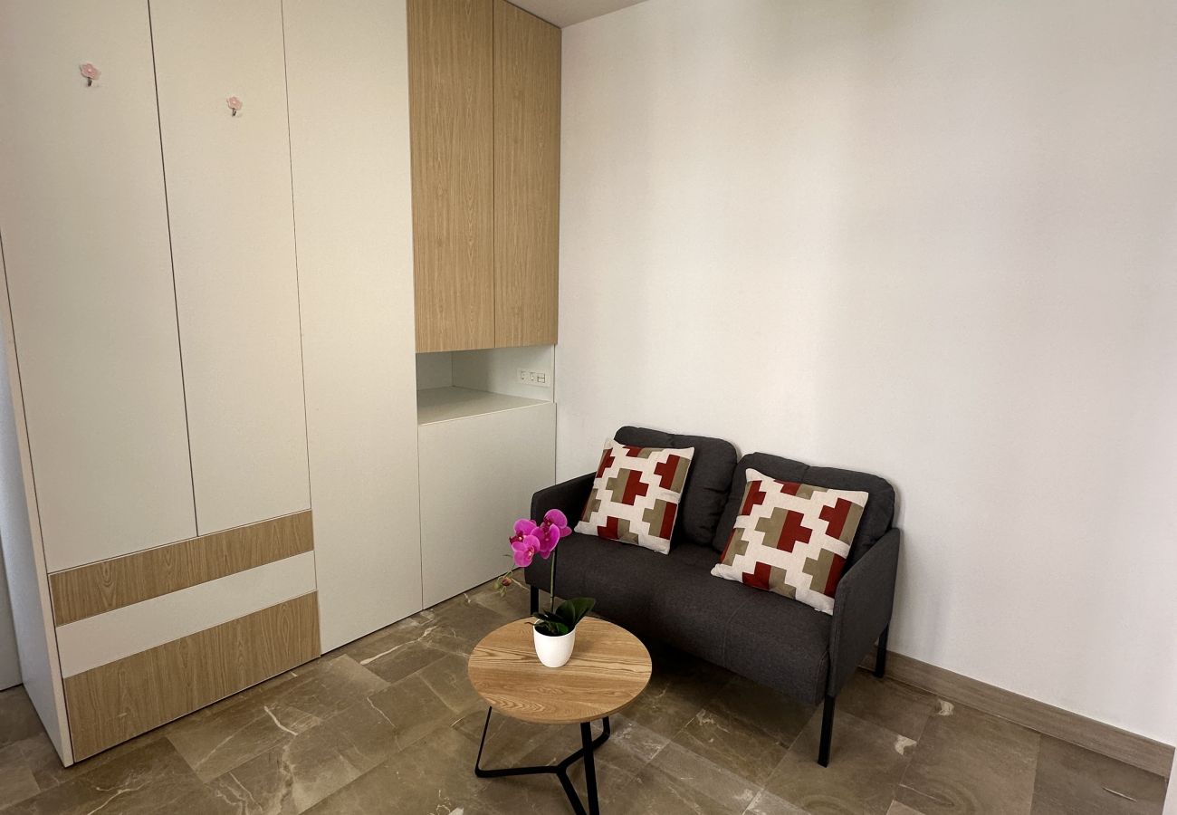 Apartamento en Granada - Q - COLCHA 5 - 3 IZQUIERDA