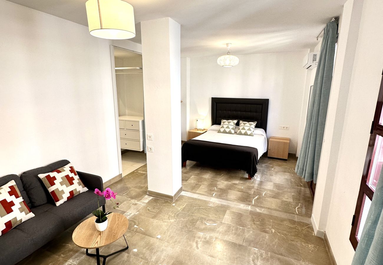 Apartamento en Granada - Q - COLCHA 5 - 3 IZQUIERDA