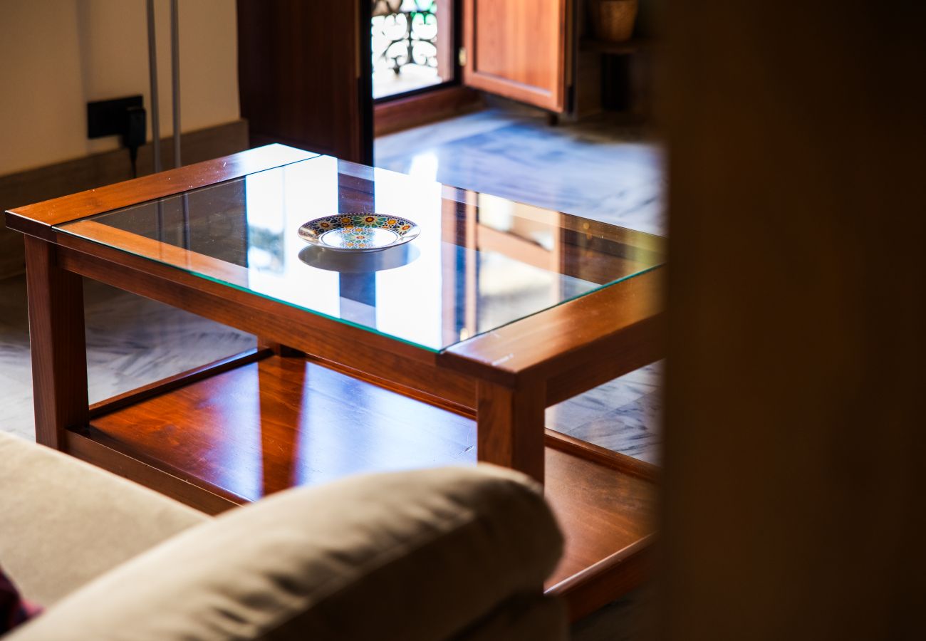 Studio in Granada - J - Estudio Plaza Nueva B1D