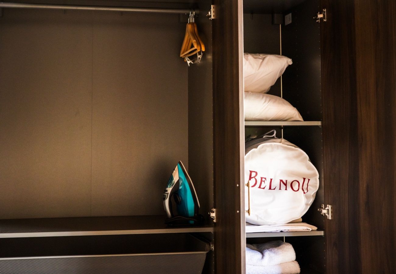 Studio in Granada - J - Estudio Plaza Nueva B1D