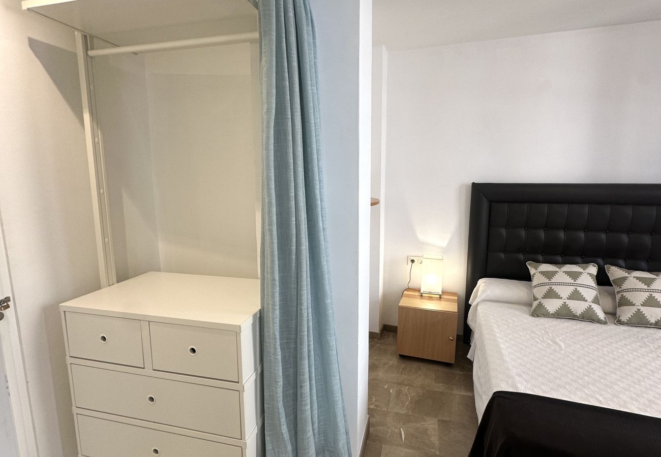Apartment in Granada - Q - COLCHA 5 - 3 IZQUIERDA