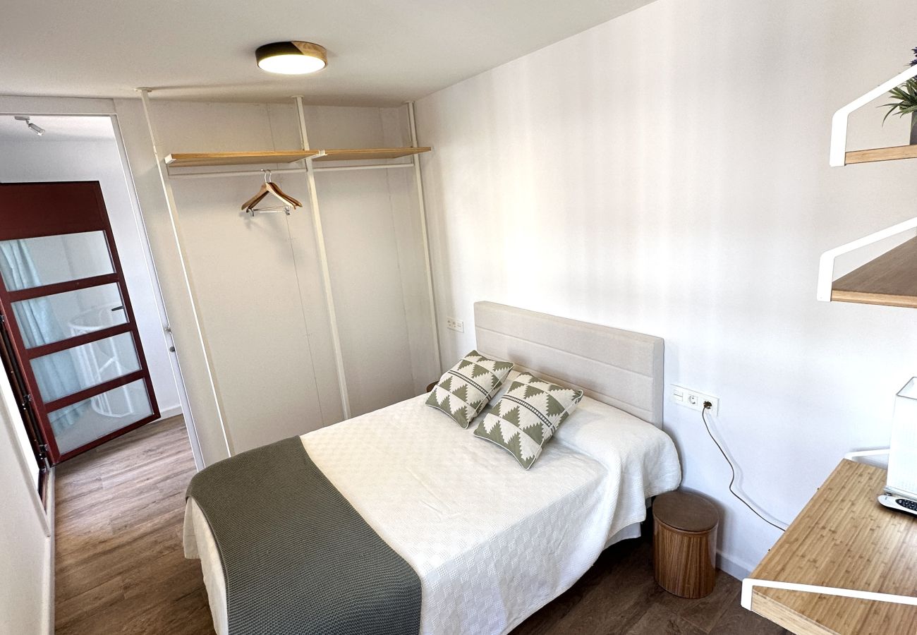 Apartment in Granada - Q - COLCHA 5 - 3 IZQUIERDA