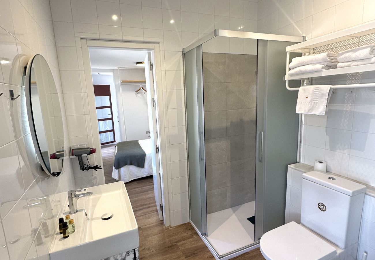 Apartment in Granada - Q - COLCHA 5 - 3 IZQUIERDA