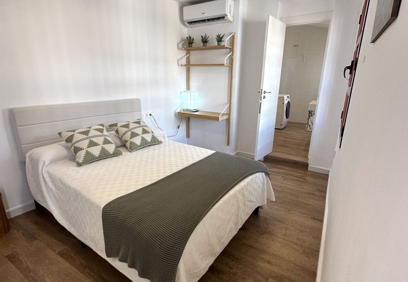 Apartment in Granada - Q - COLCHA 5 - 3 IZQUIERDA