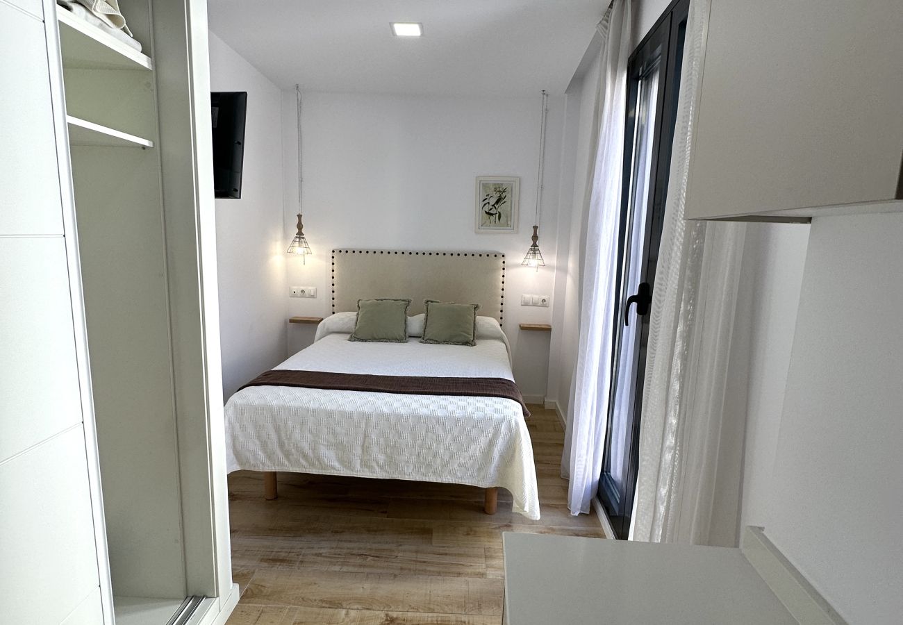 Apartment in Granada - R - LAUREL 1